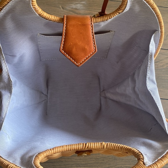 J. McLaughlin Round Wicker Handbag - Picture 4 of 6